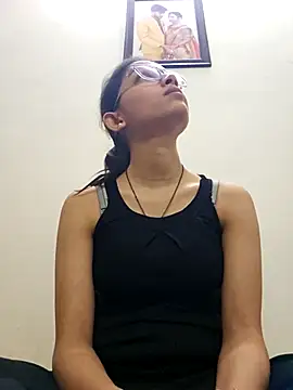 Aleena Rai online show from March 7, 2025, 5:38 pm