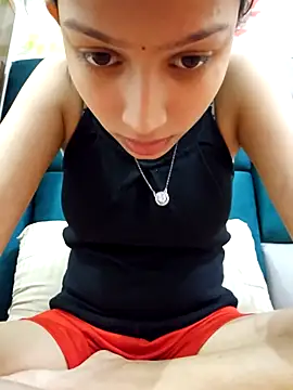 Aleena Rai online show from March 21, 2025, 6:18 pm