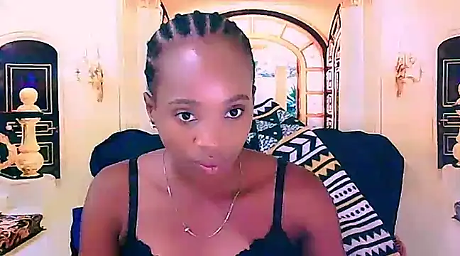 Snapshot of EbonyCreamy69 chatting on December 30, 2024, 6:38 pm EbonyCreamy69 online show from December 30, 2024, 6:38 pm