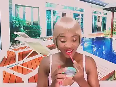 Snapshot of EbonyCreamy69 chatting on February 12, 2025, 6:19 pm EbonyCreamy69 online show from February 12, 2025, 6:19 pm