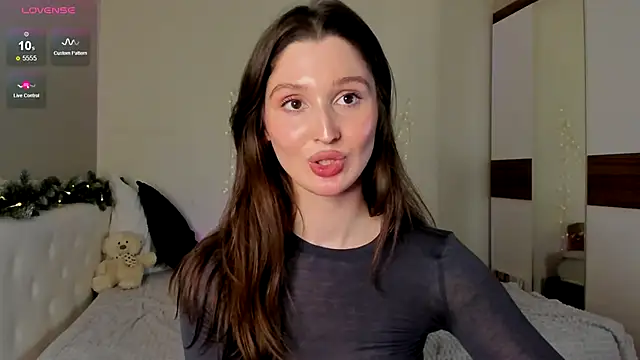 Snapshot of tender_babyy chatting on December 20, 2024, 5:51 pm tender babyy online show from December 20, 2024, 5:51 pm