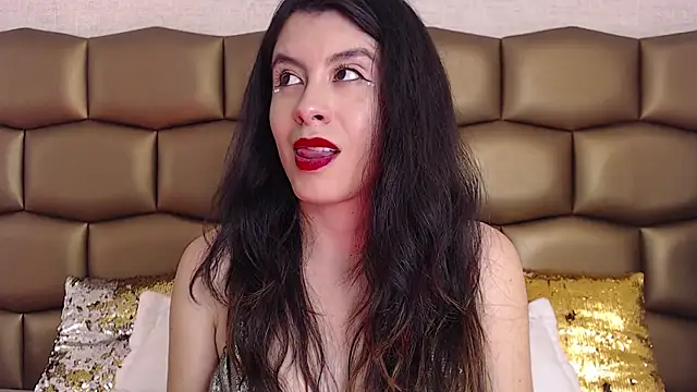 Snapshot of JaneLondon chatting on December 4, 2024, 6:50 pm JaneLondon online show from December 4, 2024, 6:50 pm