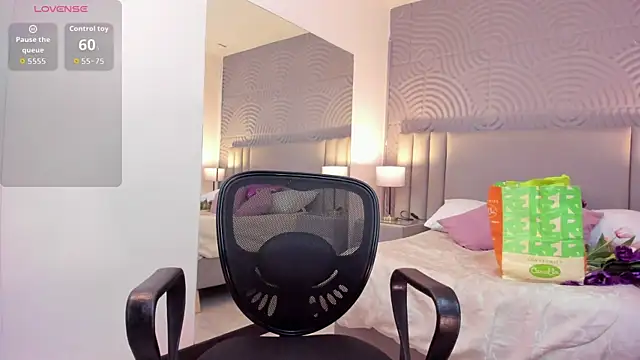 JaneLondon online show from April 13, 2026, 2:00 pm