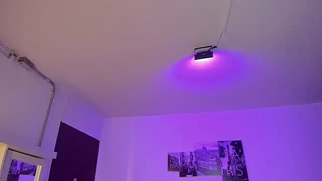 Snapshot of Amy_Kiitty_ chatting on March 12, 2026, 12:55 pm Amy Kiitty online show from March 12, 2026, 12:55 pm