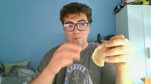 sorolla12 online show from April 21, 2026, 9:59 am