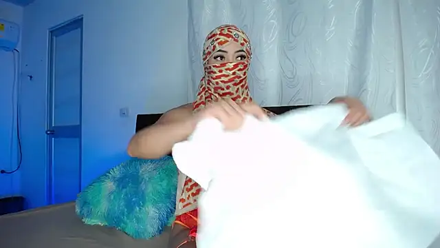 Sweet hot mia online show from February 11, 2026, 2:00 pm