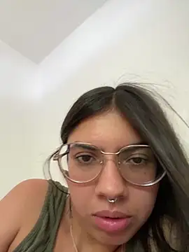 Argentiiniita online show from January 19, 2025, 8:41 pm