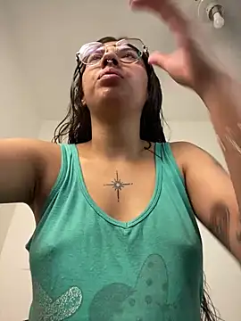 Argentiiniita online show from March 6, 2025, 10:15 pm