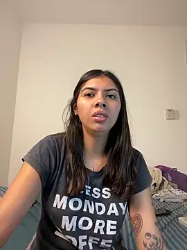 Argentiiniita online show from March 20, 2025, 9:13 pm