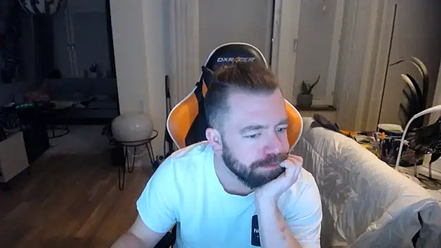 Sebuleczek online show from March 1, 2025, 8:31 pm