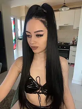 Gya Rue online show from March 12, 2025, 3:07 pm