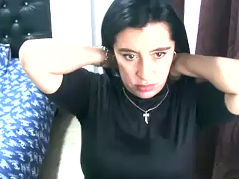 hailey85 online show from December 30, 2024, 7:00 pm