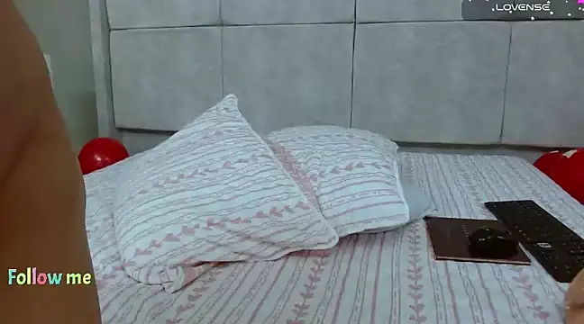 sweet amalia4 online show from February 15, 2025, 9:38 am