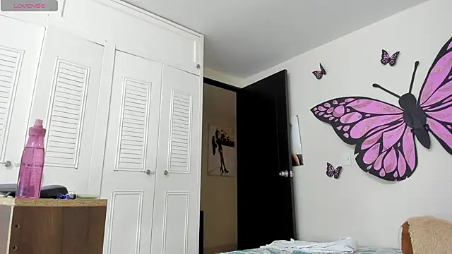 sweet amalia4 online show from October 20, 2025, 7:03 pm