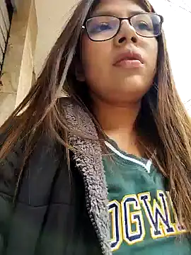 ARIANA SAENS online show from February 5, 2025, 5:31 pm