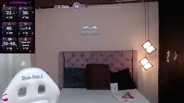 Naiara Sex  online show from December 12, 2024, 8:43 pm