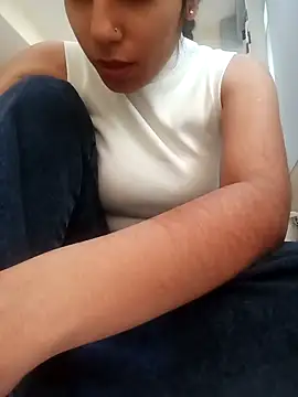 Snapshot of InLero chatting on January 27, 2025, 6:52 am InLero online show from January 27, 2025, 6:52 am