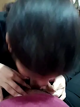 Snapshot of InLero chatting on February 19, 2025, 8:33 am InLero online show from February 19, 2025, 8:33 am