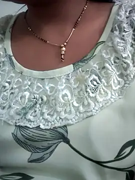 Snapshot of lovelyruhi chatting on December 4, 2024, 2:42 am lovelyruhi online show from December 4, 2024, 2:42 am