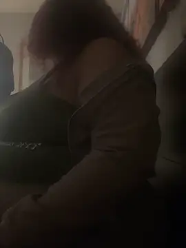 Snapshot of juicybooty_cherri2 chatting on January 1, 2025, 12:00 pm juicybooty cherri2 online show from January 1, 2025, 12:00 pm