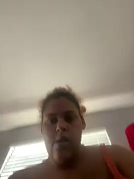 Snapshot of juicybooty_cherri2 chatting on January 13, 2025, 7:31 pm juicybooty cherri2 online show from January 13, 2025, 7:31 pm