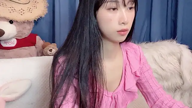 Lili-2 online show from February 27, 2026, 2:50 pm