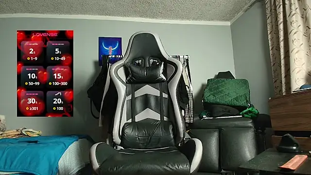 Nickhot0609 online show from March 30, 2026, 9:54 am