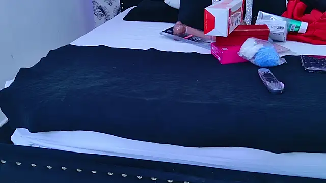 Derieri D online show from February 6, 2026, 7:50 pm