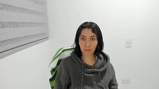 Electraa fox online show from October 17, 2025, 12:58 am