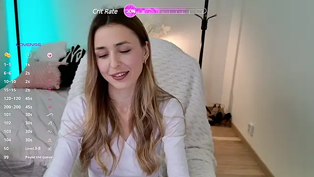 Snapshot of Sophie_Enzo chatting on January 7, 2025, 10:52 pm Sophie Enzo online show from January 7, 2025, 10:52 pm