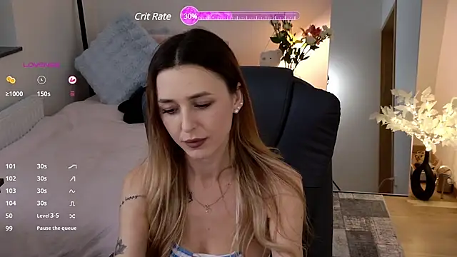 Snapshot of Sophie_Enzo chatting on March 16, 2025, 10:20 pm Sophie Enzo online show from March 16, 2025, 10:20 pm
