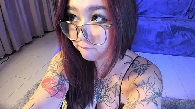 Snapshot of Yuriko_May chatting on January 13, 2025, 7:42 pm Yuriko May online show from January 13, 2025, 7:42 pm