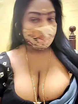 maniisha online show from September 8, 2025, 8:52 pm