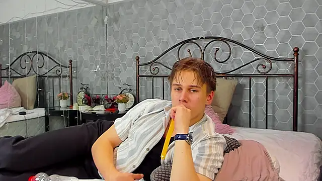 Marcus Swampov online show from December 24, 2024, 8:11 am