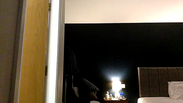 TowaFreespirit online show from February 22, 2025, 11:13 pm