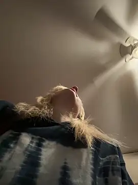 torilux online show from February 5, 2025, 4:48 am