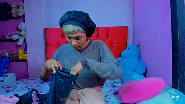 StassieBell online show from February 21, 2026, 7:09 am