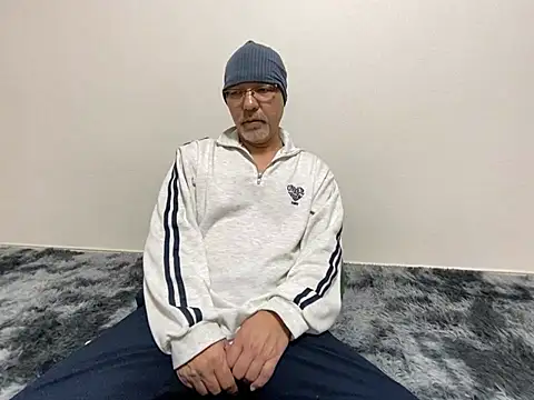 Snapshot of Grandpa29hijii chatting on February 11, 2025, 12:37 pm Grandpa29hijii online show from February 11, 2025, 12:37 pm