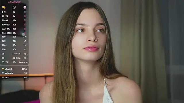 EvaLung777 online show from December 24, 2024, 3:37 pm