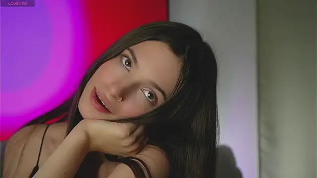 EvaLung777 online show from February 12, 2025, 4:33 pm