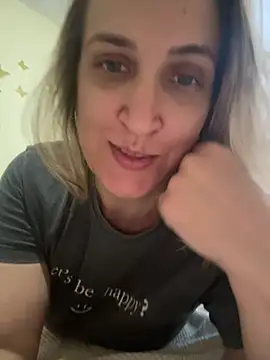 Snapshot of Bia_sexynovaes chatting on June 6, 2026, 6:12 pm Bia sexynovaes online show from June 6, 2026, 6:12 pm