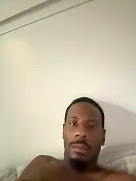 louu51 online show from October 9, 2025, 2:15 pm