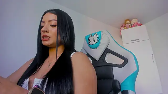 missycanoo online show from May 26, 2026, 9:44 pm