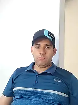 Snapshot of CRISTHIAN_GREY01 chatting on January 18, 2025, 5:48 pm CRISTHIAN GREY01 online show from January 18, 2025, 5:48 pm