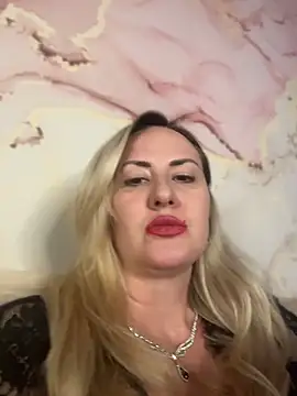 Snapshot of LanaShockk chatting on July 18, 2026, 8:12 pm LanaShockk online show from July 18, 2026, 8:12 pm