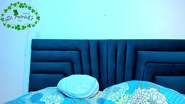 LisaWhite  online show from March 18, 2025, 12:16 am