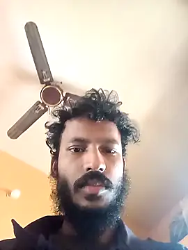 Snapshot of Radhikadavi879 chatting on January 16, 2025, 6:03 am Radhikadavi879 online show from January 16, 2025, 6:03 am