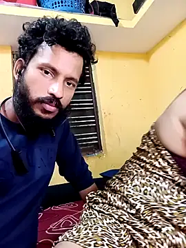 Snapshot of Radhikadavi879 chatting on February 1, 2025, 5:58 pm Radhikadavi879 online show from February 1, 2025, 5:58 pm