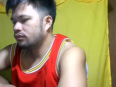 Snapshot of HairyHottestpinoyHandsome chatting on July 11, 2026, 12:46 am HairyHottestpinoyHandsome online show from July 11, 2026, 12:46 am