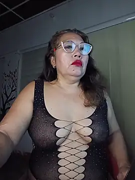 anniecoopeer online show from March 10, 2026, 10:20 am